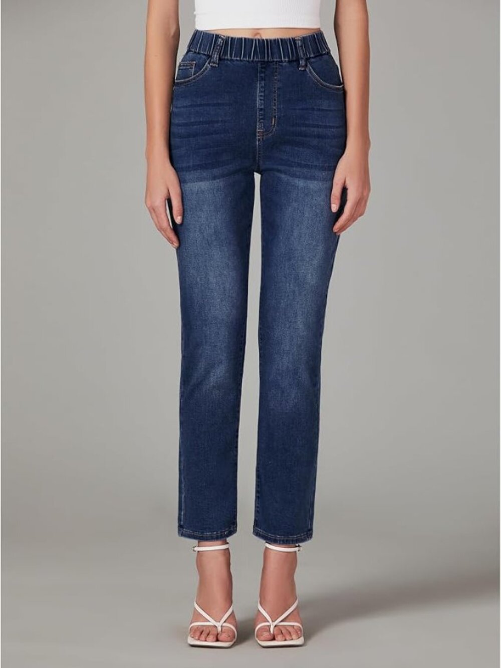 ๐๐ NWT GRAPENT High Waisted Kick Crop Mom Jeans | Medium (8โ10) | Dark Blue - Picture 4 of 5